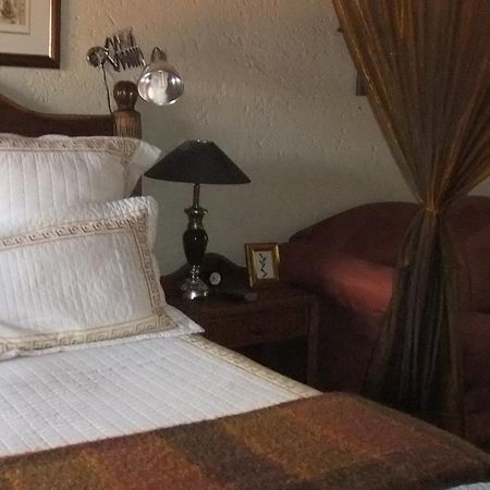 Treetops & Treats Guest House Pretoria Exterior photo